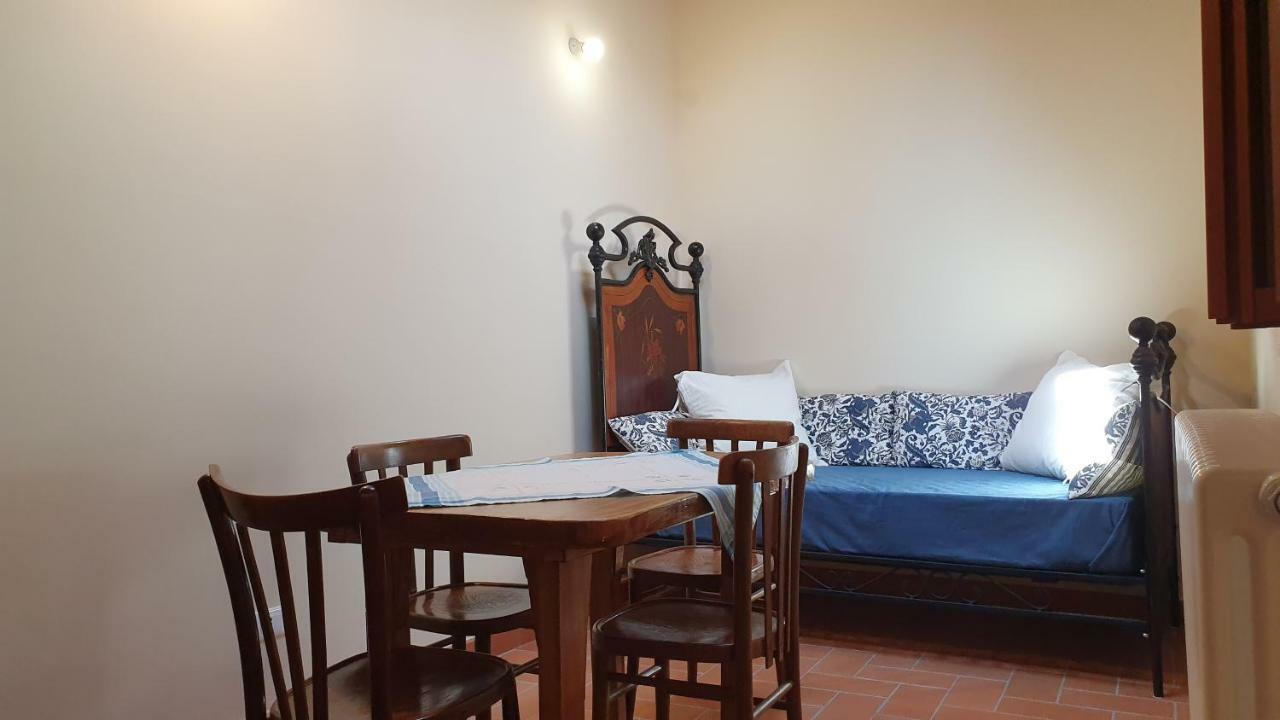 La Torretta Medicea Apartment ซานโตสเตฟาโน ดิ เซสซานีโอ ภายนอก รูปภาพ